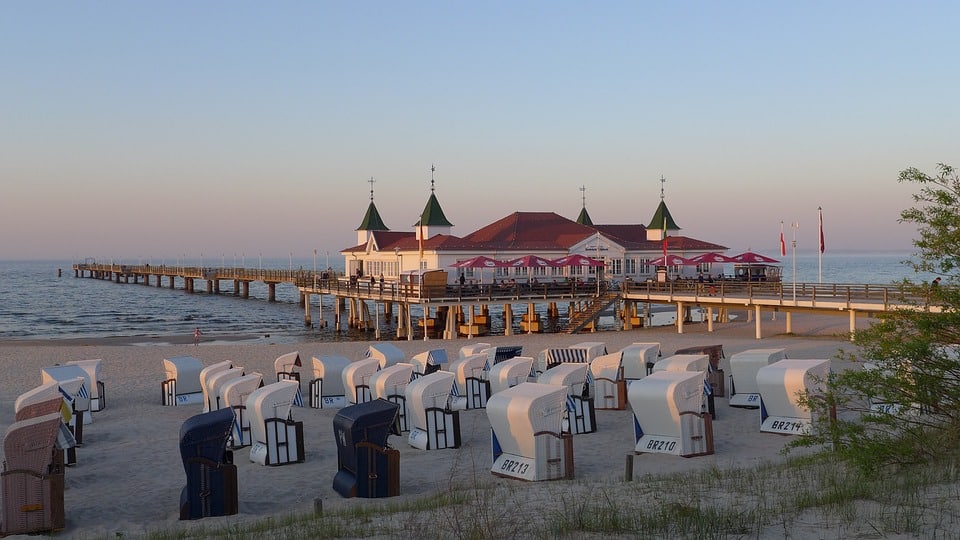 blick auf die Seebrück in Usedom im Abendlicht